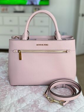 Micheal Kors Hailee Medium Saffiano Leather Satchel in Blossom Pink Crossbody